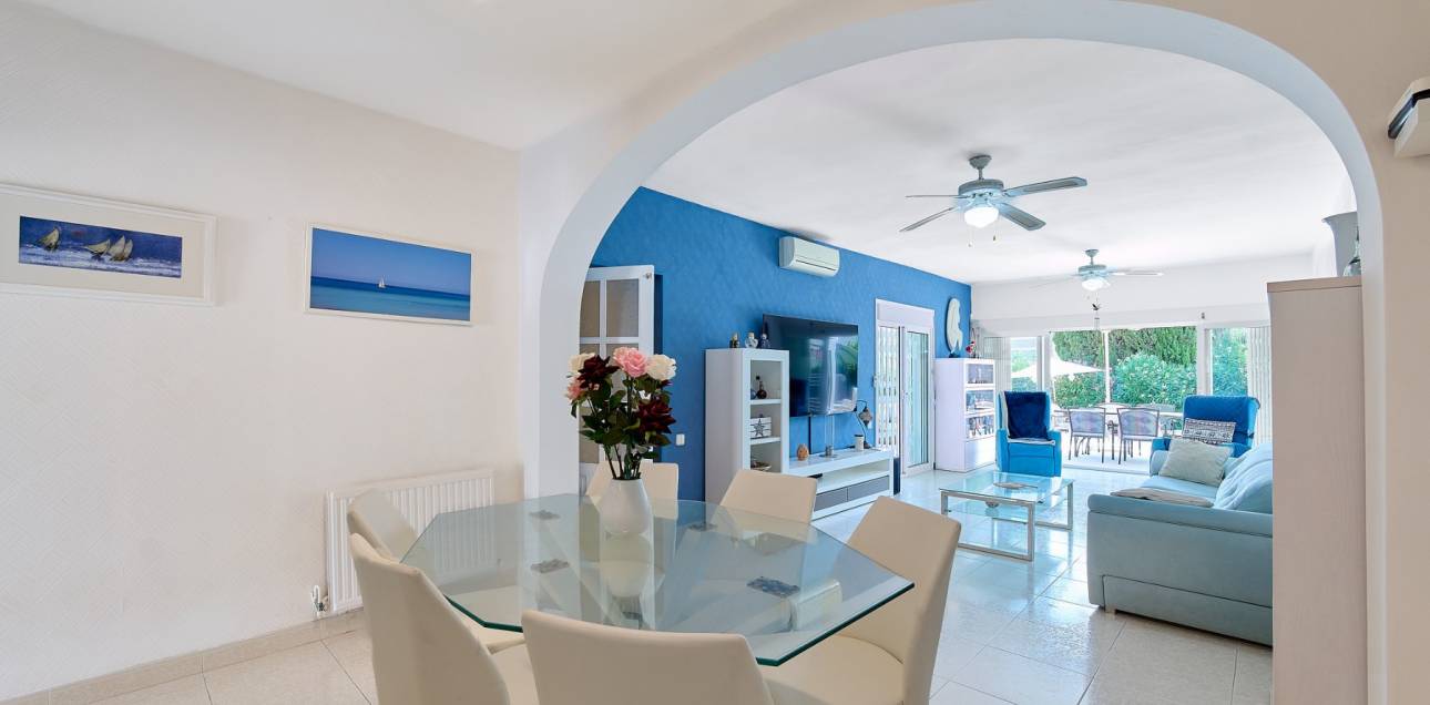 Resale - Villa - El Campello - Norte-Venta Lanuza-Cala d'Or