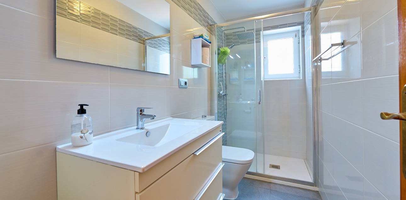 Resale - Villa - El Campello - Norte-Venta Lanuza-Cala d'Or