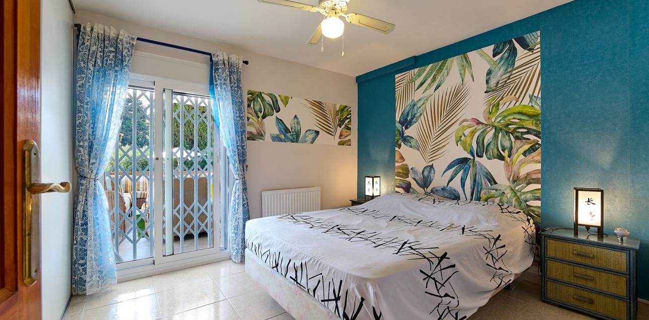 Resale - Villa - El Campello - Norte-Venta Lanuza-Cala d'Or
