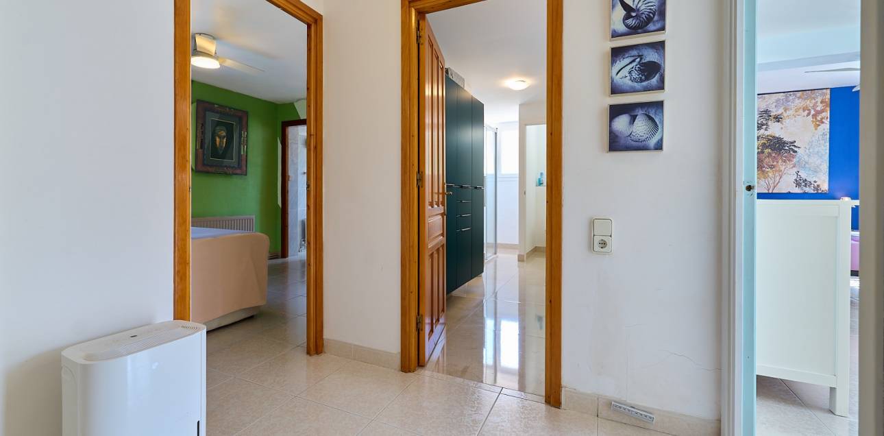 Resale - Villa - El Campello - Norte-Venta Lanuza-Cala d'Or