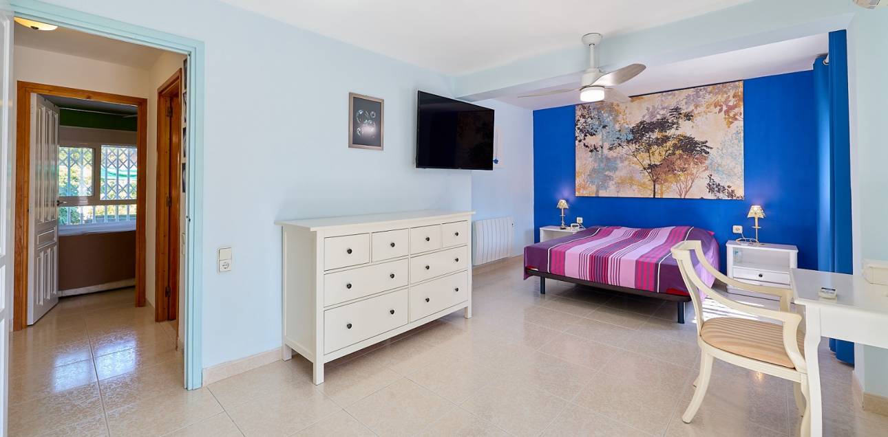 Resale - Villa - El Campello - Norte-Venta Lanuza-Cala d'Or