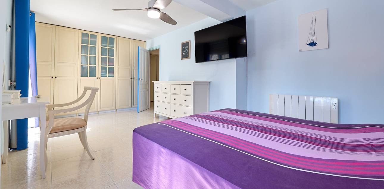 Resale - Villa - El Campello - Norte-Venta Lanuza-Cala d'Or
