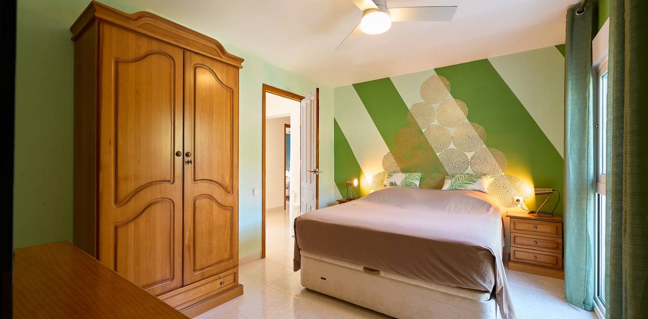 Resale - Villa - El Campello - Norte-Venta Lanuza-Cala d'Or