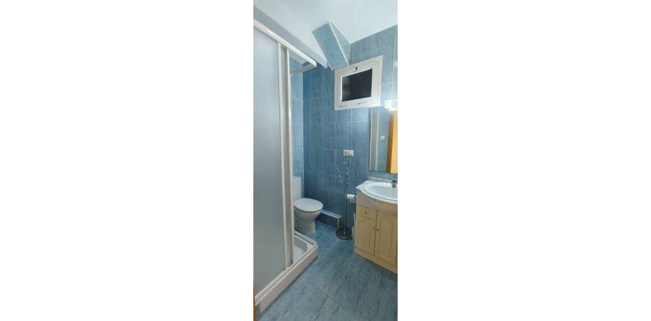 Resale - Apartment - Santa Pola - Puerto