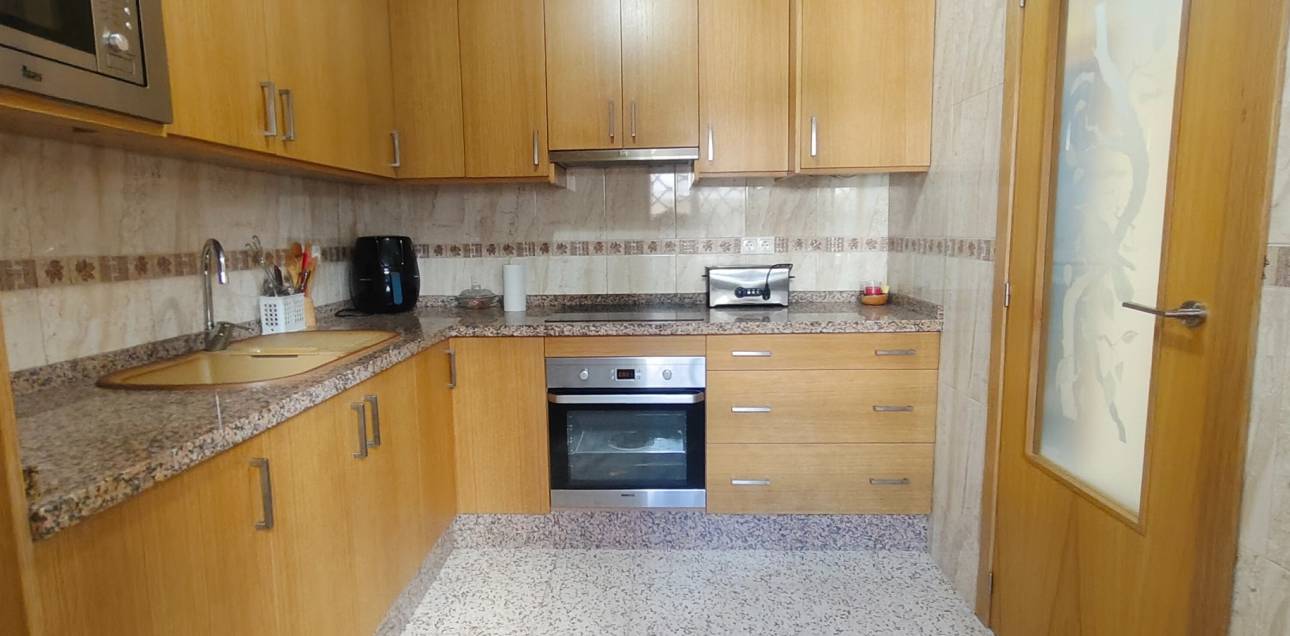 Resale - Apartment - Santa Pola - Puerto