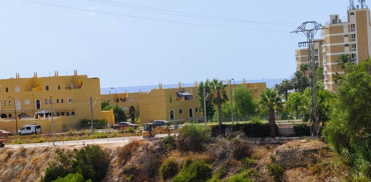 Resale - Town house - El Campello - La Almadraba-Coveta Fumà-Amerador