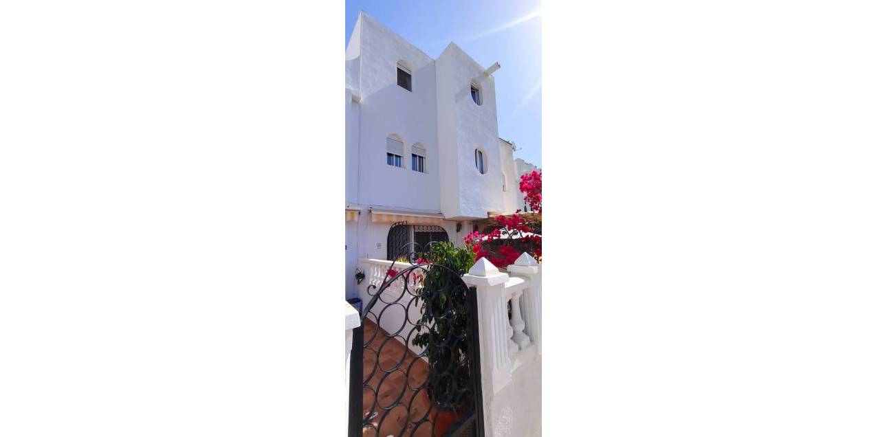 Resale - Town house - El Campello - La Almadraba-Coveta Fumà-Amerador