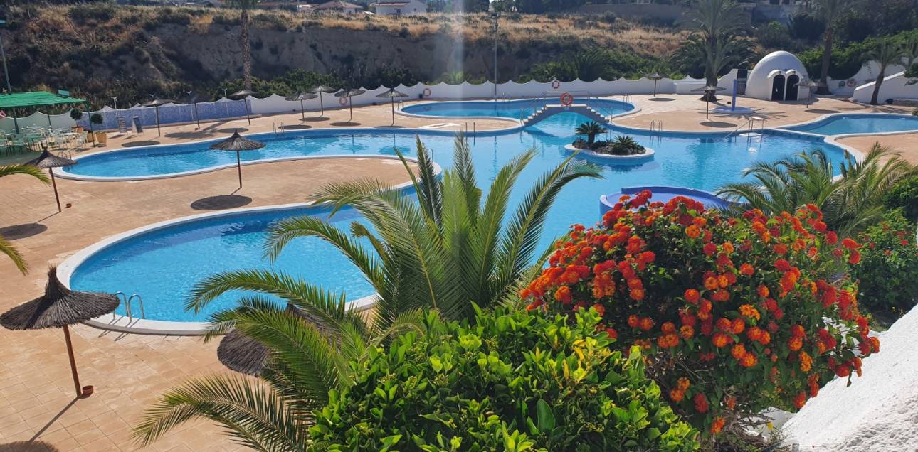 Resale - Town house - El Campello - La Almadraba-Coveta Fumà-Amerador