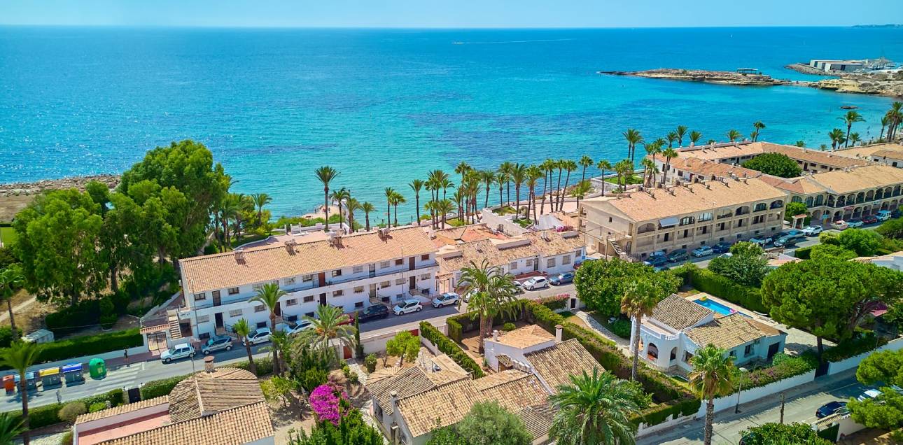 Resale - Villa / Semi detached - El Campello - La Almadraba-Coveta Fumà-Amerador
