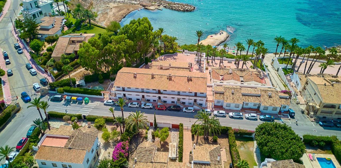 Resale - Villa / Semi detached - El Campello - La Almadraba-Coveta Fumà-Amerador