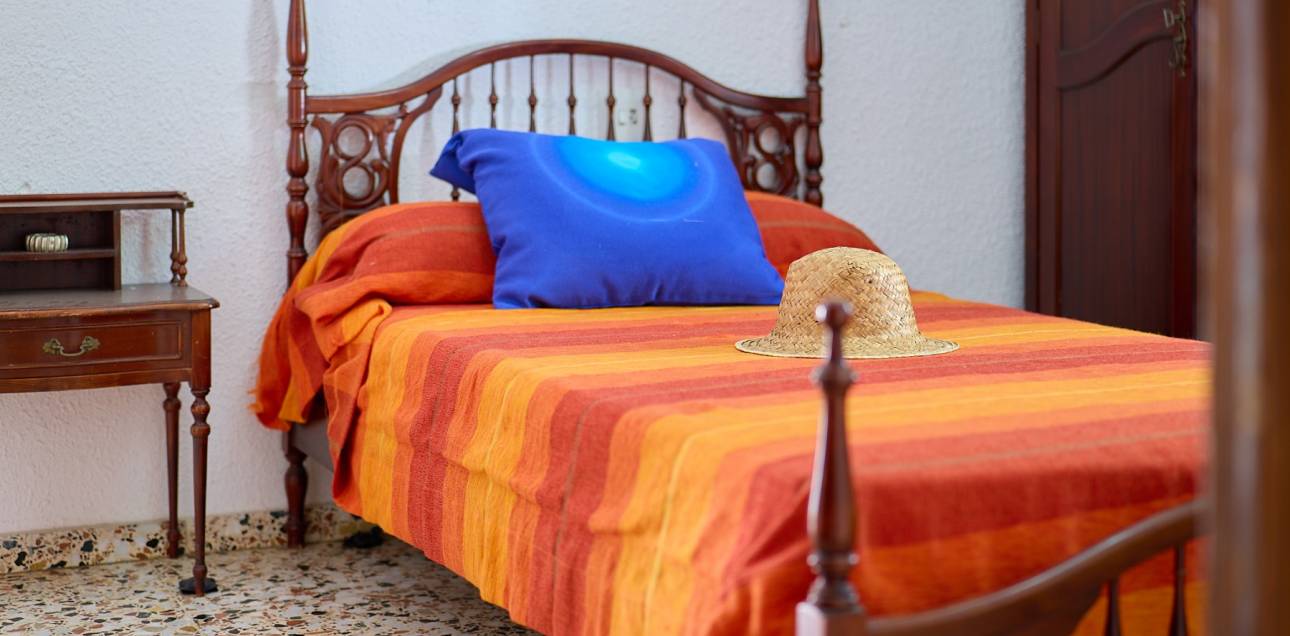 Resale - Villa / Semi detached - El Campello - La Almadraba-Coveta Fumà-Amerador