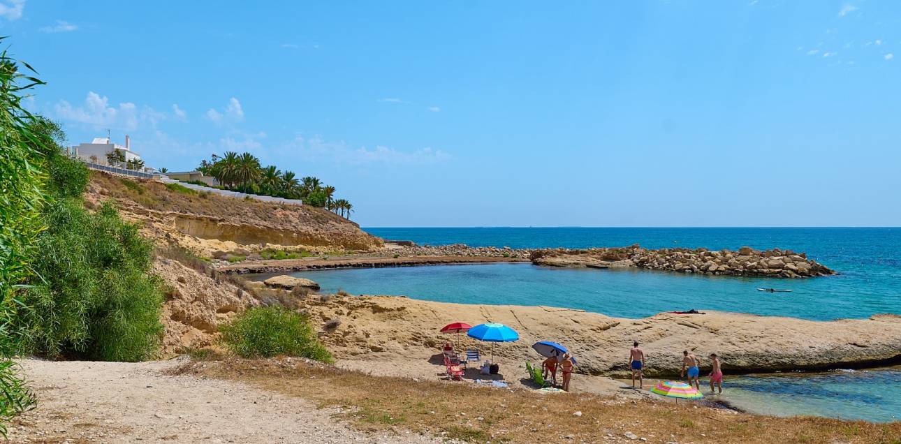 Resale - Villa / Semi detached - El Campello - La Almadraba-Coveta Fumà-Amerador