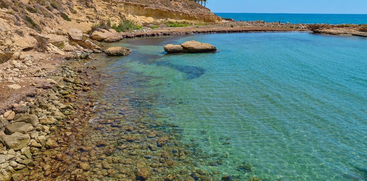 Resale - Villa / Semi detached - El Campello - La Almadraba-Coveta Fumà-Amerador