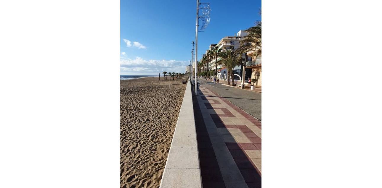Resale - Apartment - El Campello - El Campello Playa