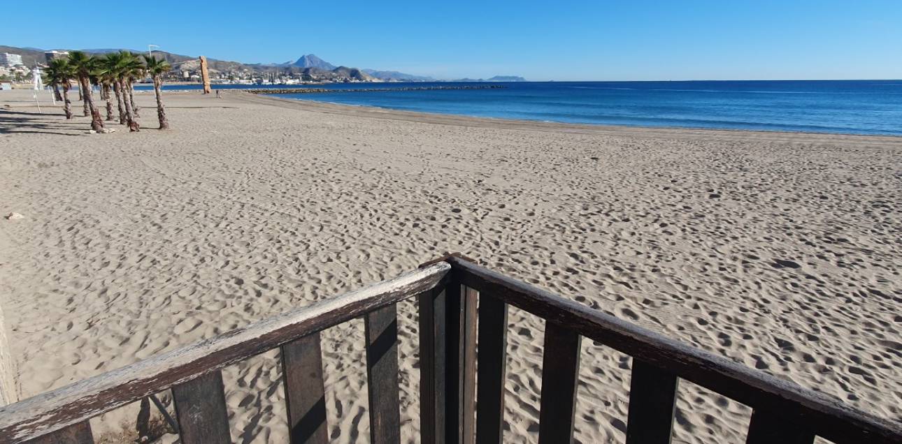 Resale - Apartment - El Campello - El Campello Playa