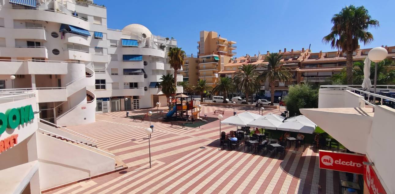 Resale - Apartment - El Campello - El Campello Playa