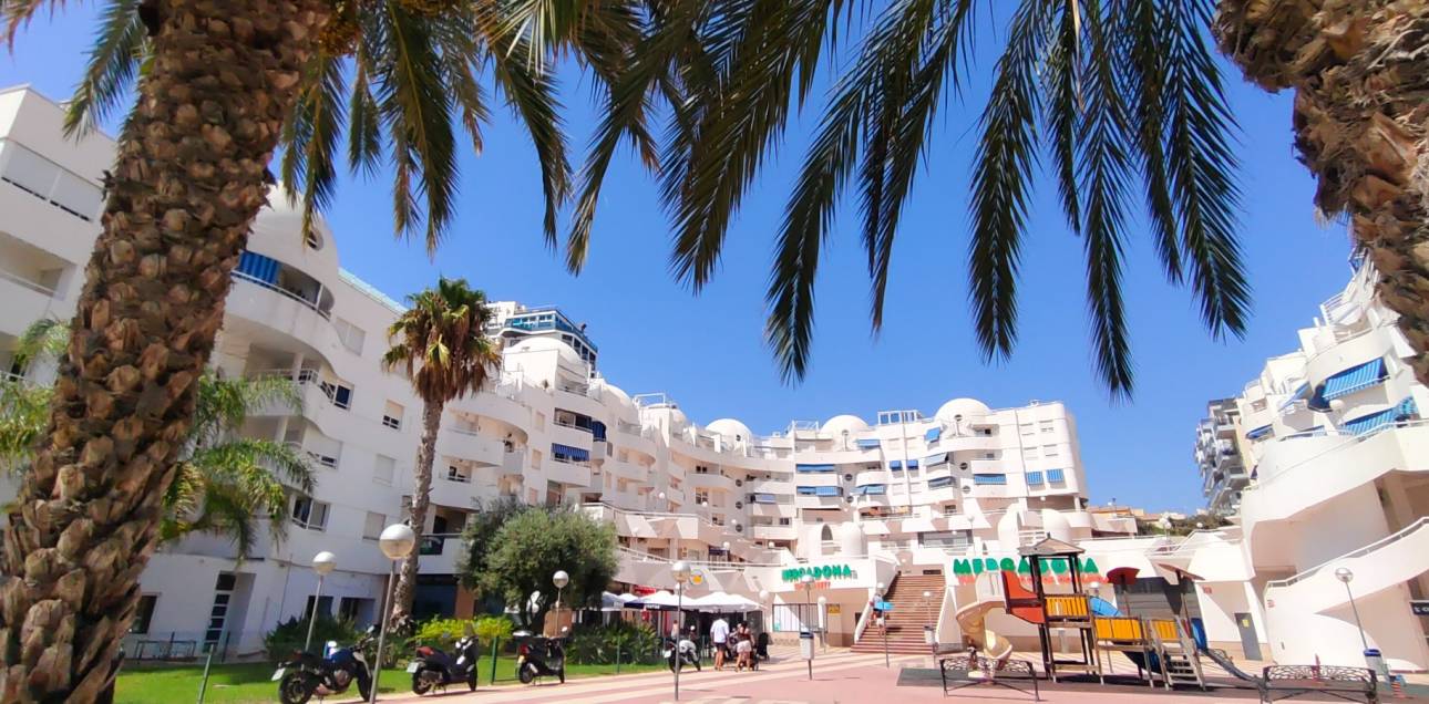 Resale - Apartment - El Campello - El Campello Playa