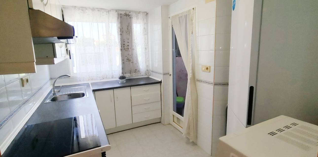 Resale - Apartment - El Campello - El Campello Playa