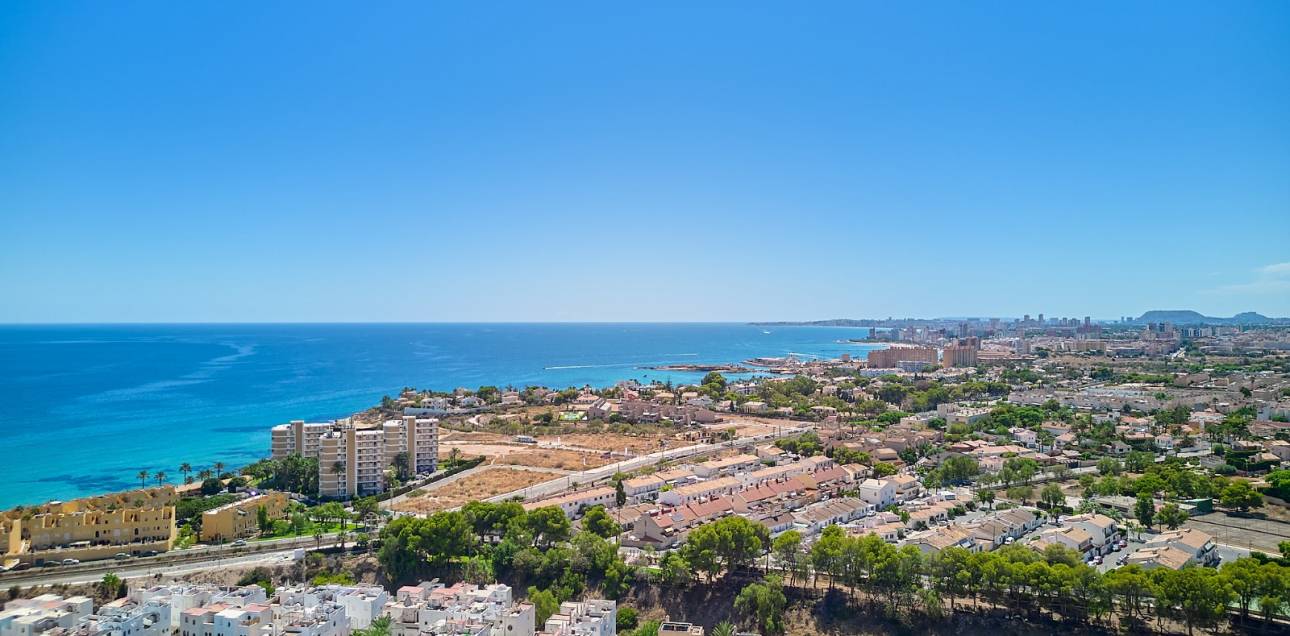 Resale - Town house - El Campello - La Almadraba-Coveta Fumà-Amerador