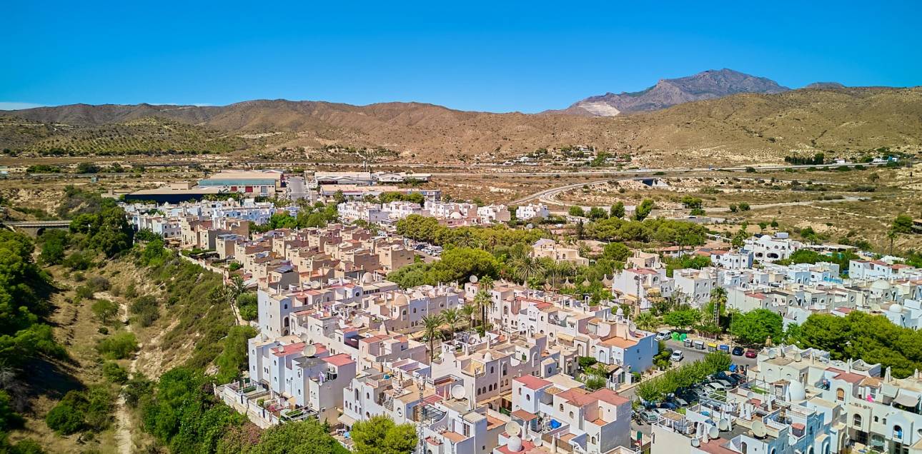Resale - Town house - El Campello - La Almadraba-Coveta Fumà-Amerador
