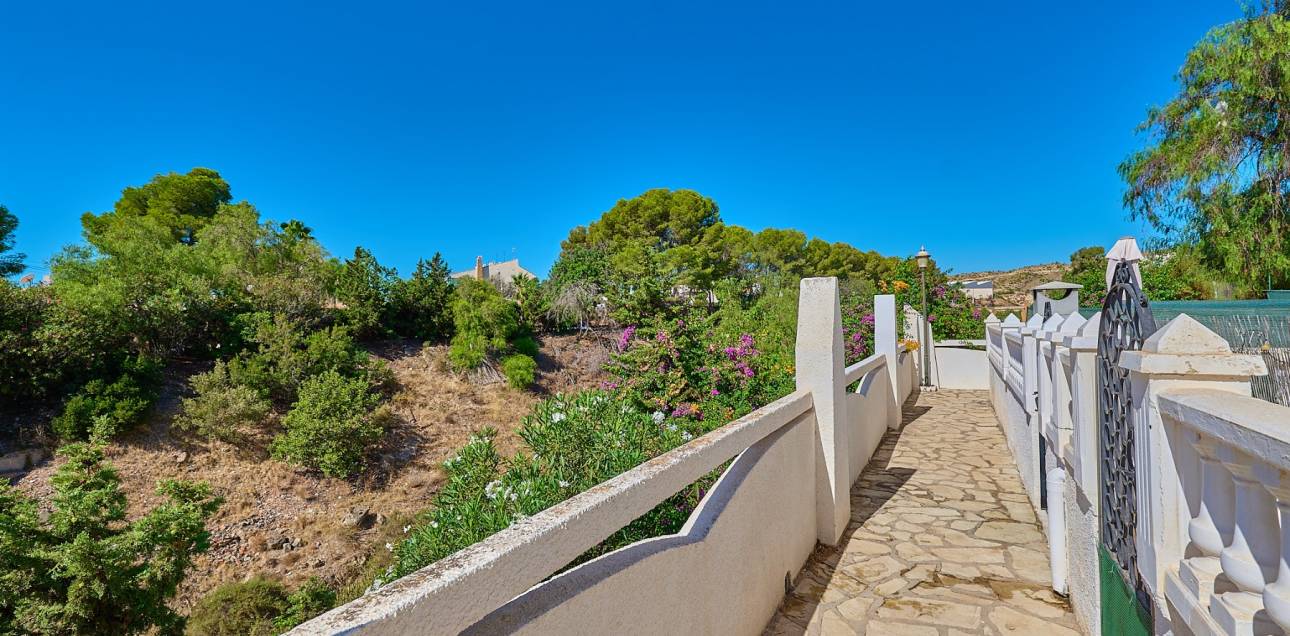 Resale - Town house - El Campello - La Almadraba-Coveta Fumà-Amerador