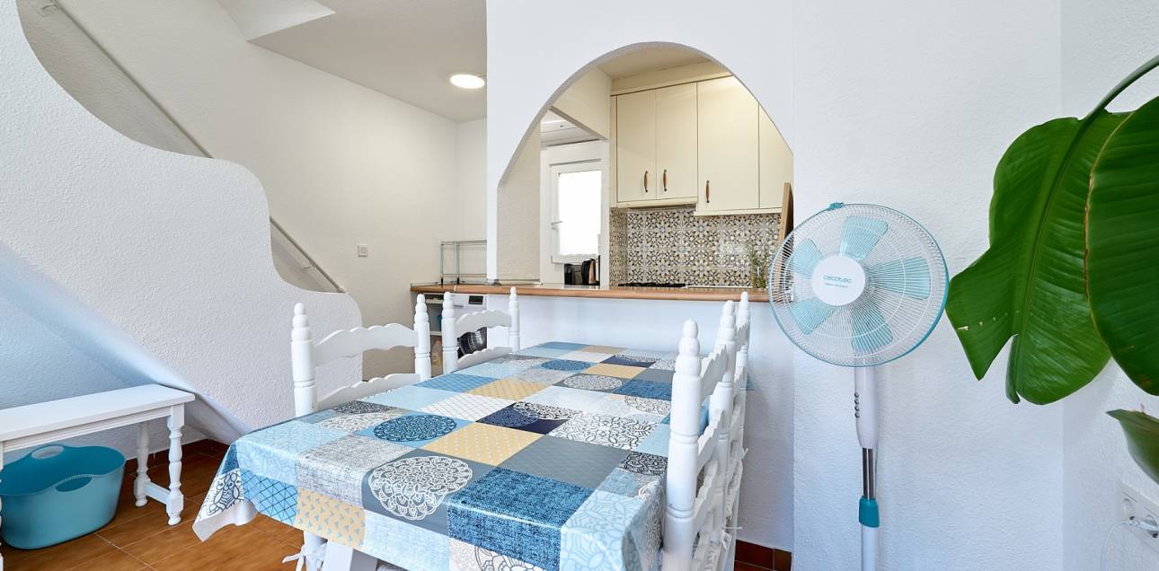Resale - Town house - El Campello - La Almadraba-Coveta Fumà-Amerador