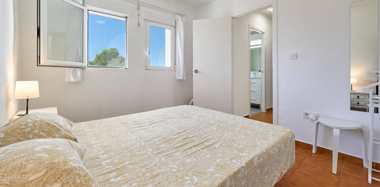 Resale - Town house - El Campello - La Almadraba-Coveta Fumà-Amerador