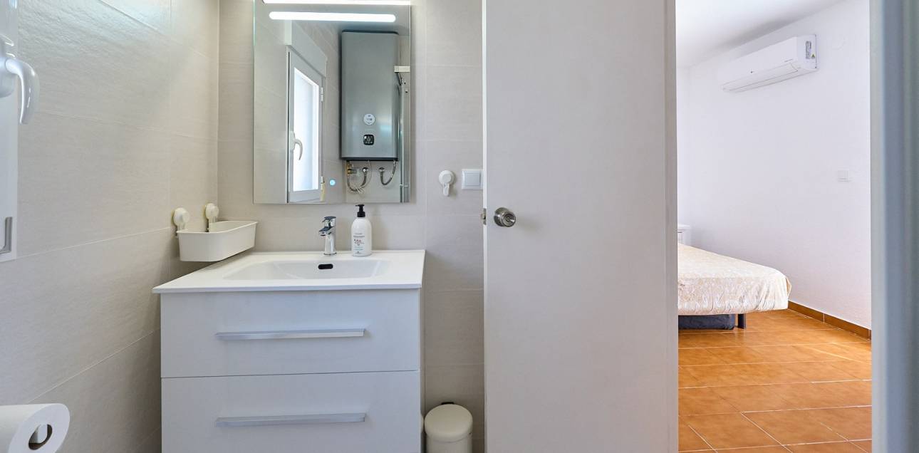 Resale - Town house - El Campello - La Almadraba-Coveta Fumà-Amerador