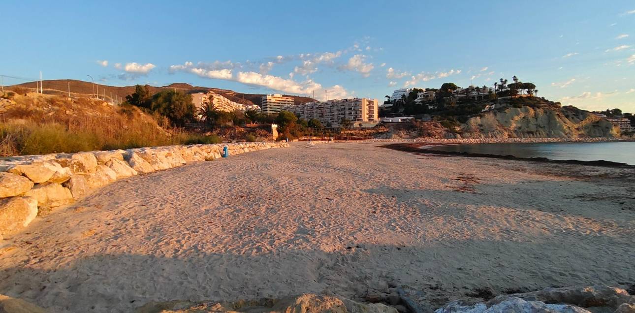 Resale - Villa - El Campello - Pueblo Acantilado - Venta Lanuza