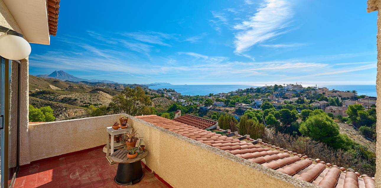 Resale - Villa - El Campello - Pueblo Acantilado - Venta Lanuza