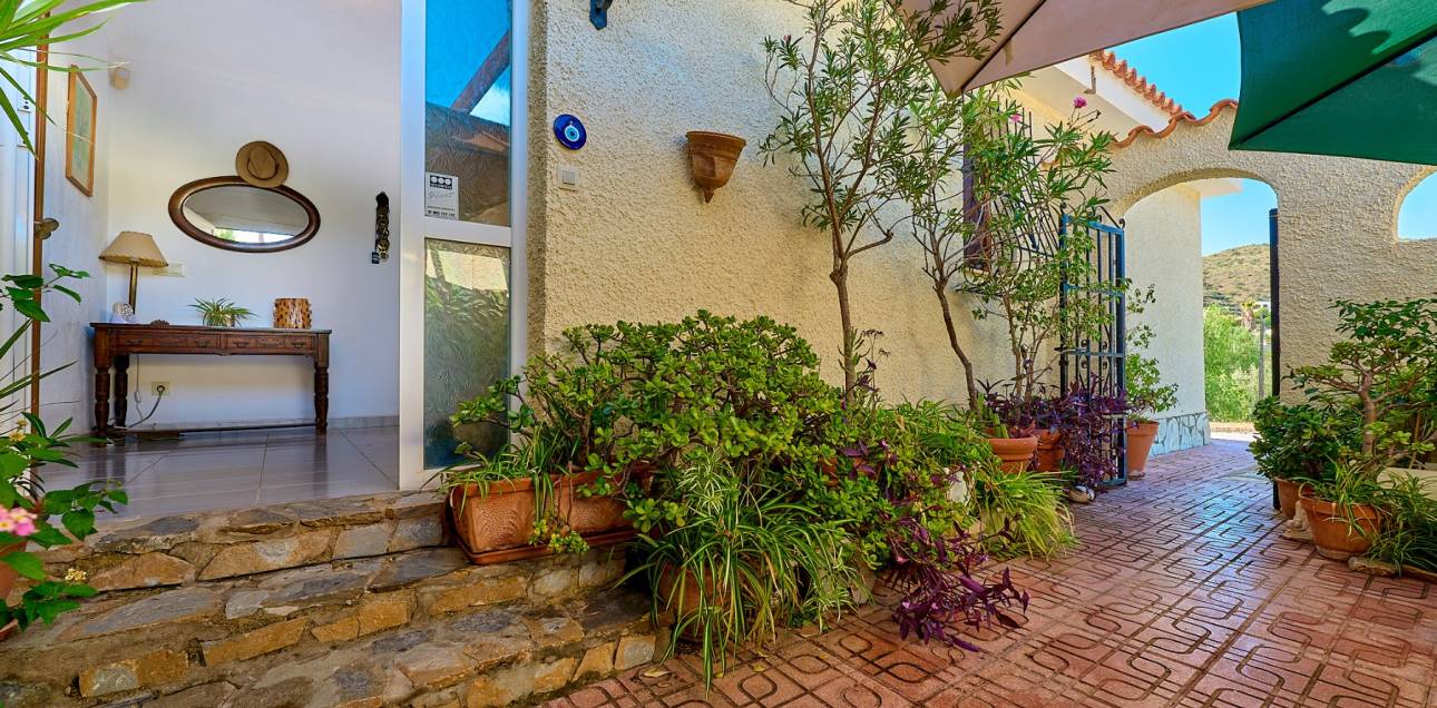 Resale - Villa - El Campello - Pueblo Acantilado - Venta Lanuza