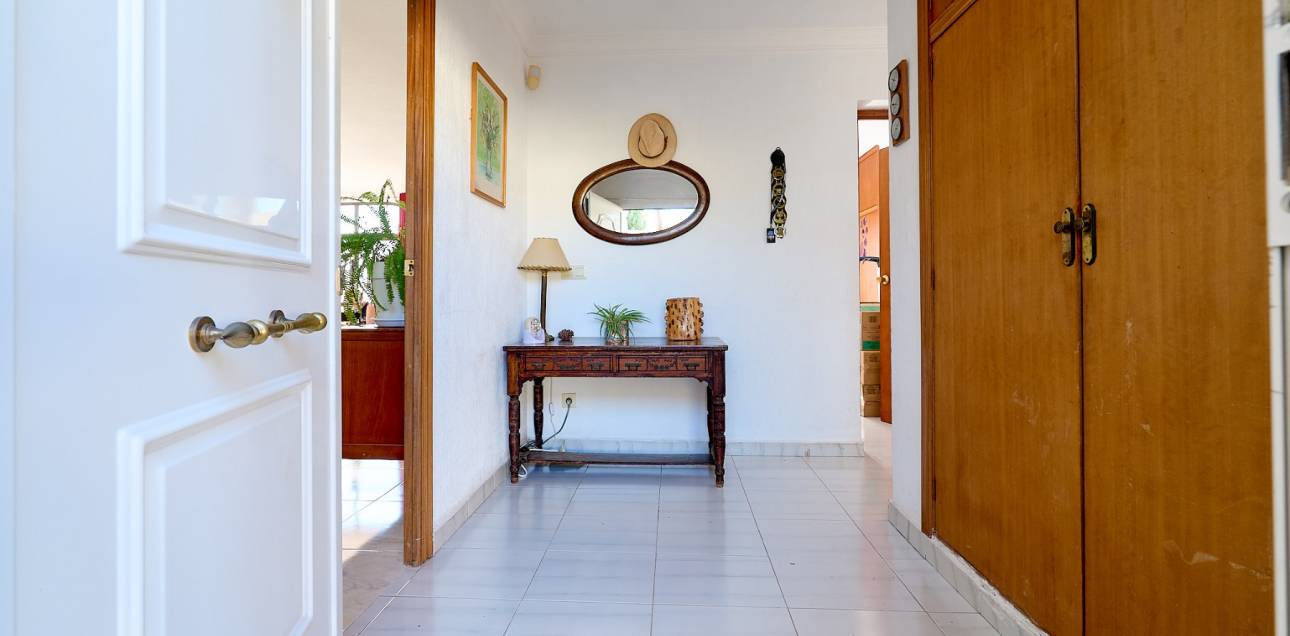 Resale - Villa - El Campello - Pueblo Acantilado - Venta Lanuza