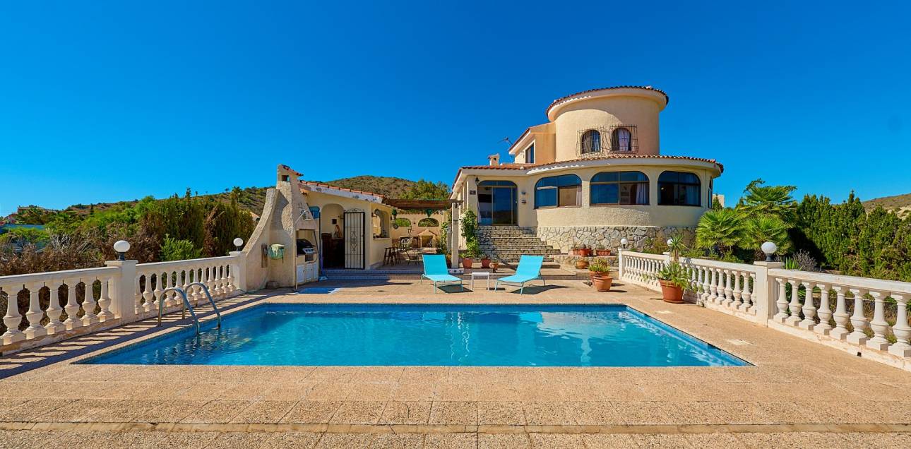 Resale - Villa - El Campello - Pueblo Acantilado - Venta Lanuza