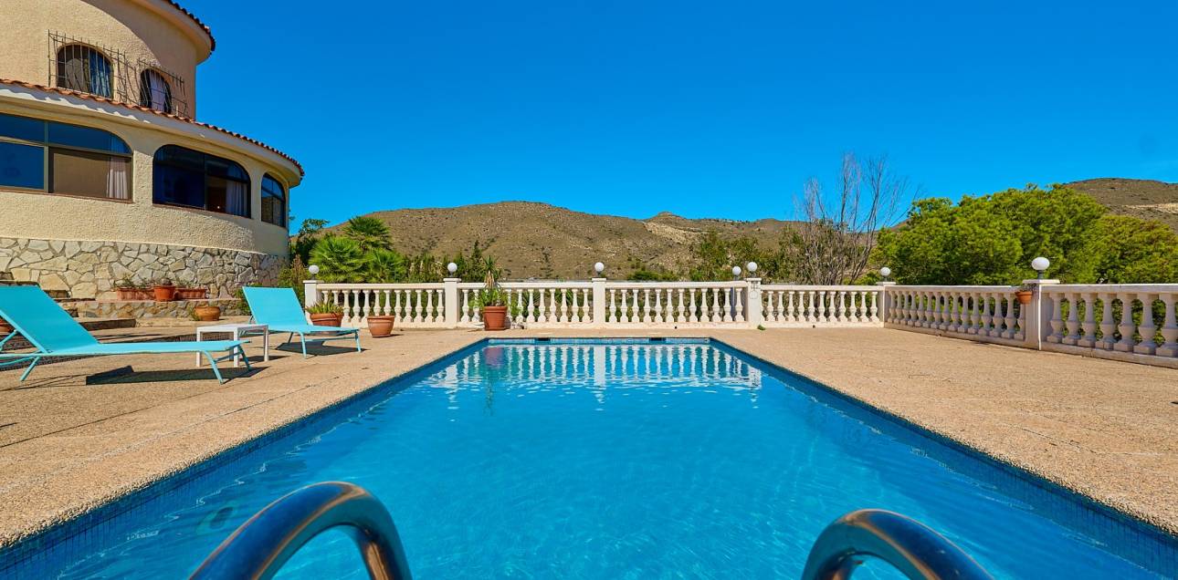 Resale - Villa - El Campello - Pueblo Acantilado - Venta Lanuza