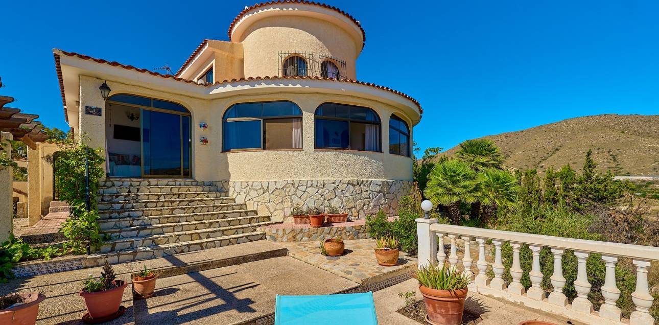 Resale - Villa - El Campello - Pueblo Acantilado - Venta Lanuza