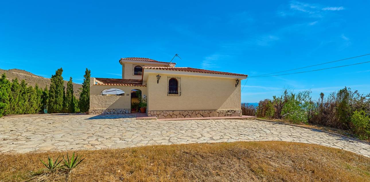 Resale - Villa - El Campello - Pueblo Acantilado - Venta Lanuza