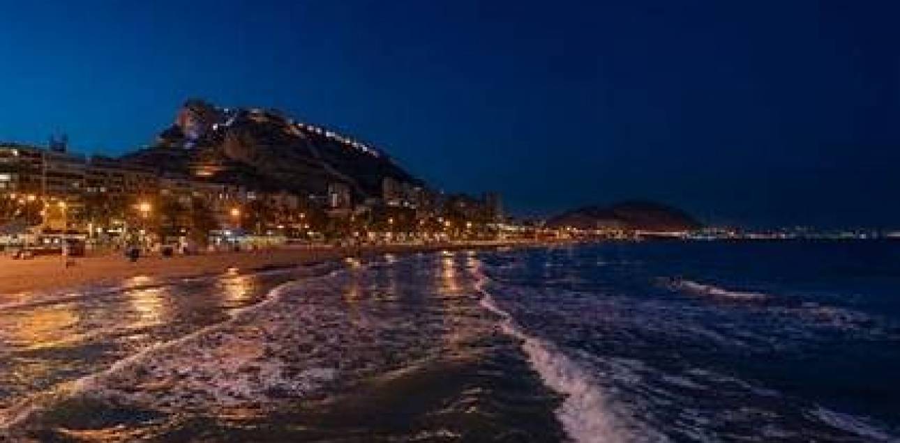 Revente - Appartement - Alicante - Centro