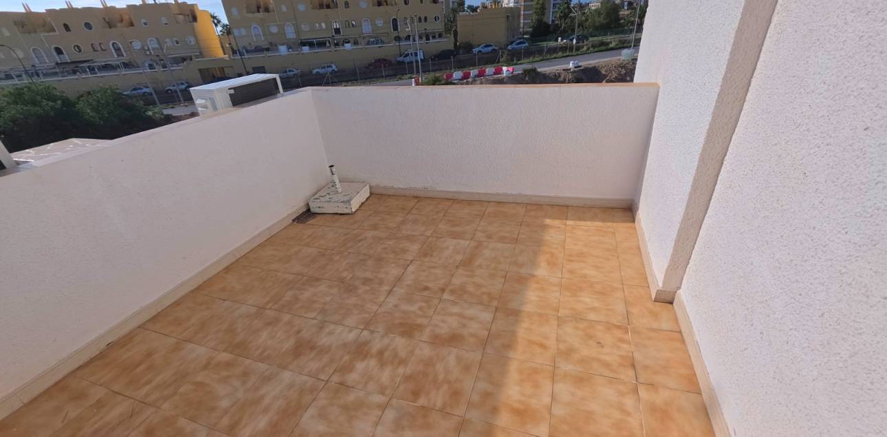 Resale - Town house - El Campello - La Almadraba-Coveta Fumà-Amerador