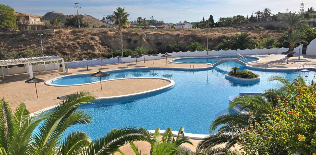 Resale - Town house - El Campello - La Almadraba-Coveta Fumà-Amerador