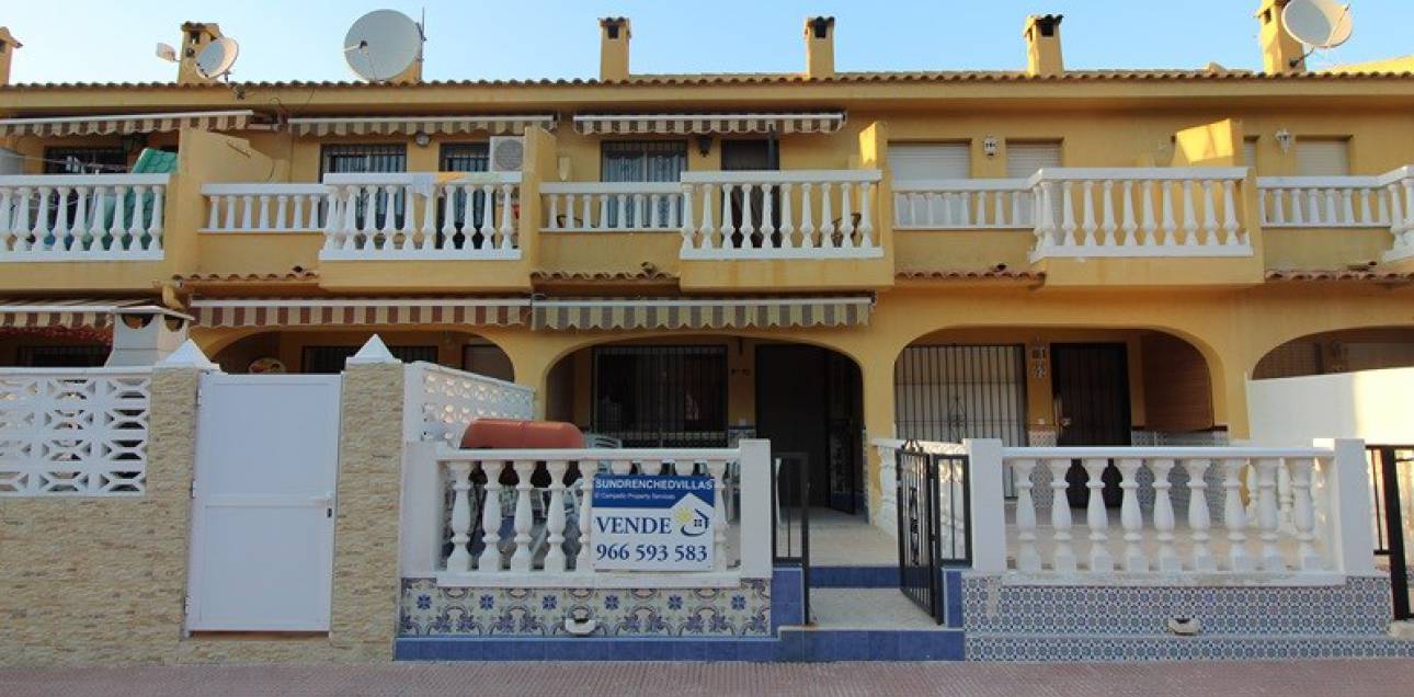 Venta - Casa adosada / Duplex - El Campello - Pueblo Acantilado - Venta Lanuza